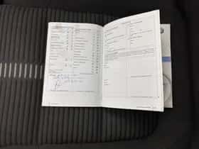 Volkswagen Tiguan (2011) thumbnail 37