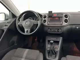 Volkswagen Tiguan (2011) thumbnail 9
