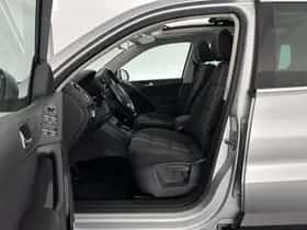 Volkswagen Tiguan (2011) thumbnail 10