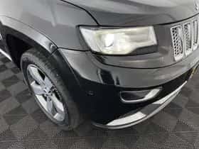 Jeep Grand Cherokee (2016) thumbnail 34