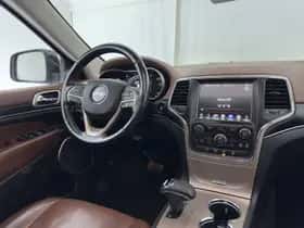 Jeep Grand Cherokee (2016) thumbnail 9