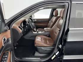 Jeep Grand Cherokee (2016) thumbnail 10