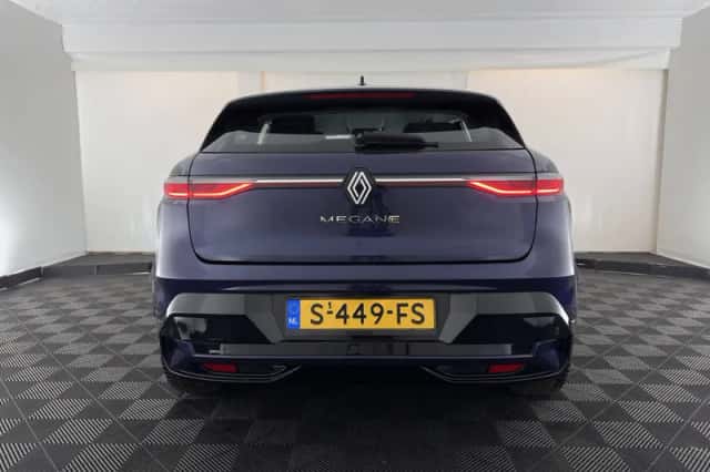 Renault Mégane (2022) thumbnail 6