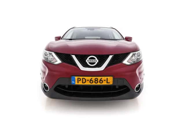 Nissan Qashqai (2017) thumbnail 3