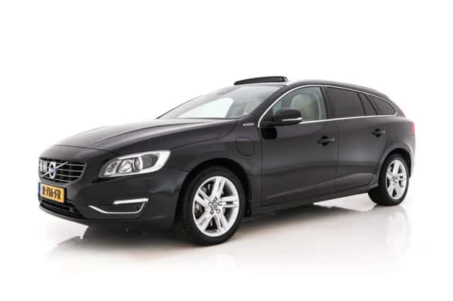 Volvo V60 (2016) thumbnail 4