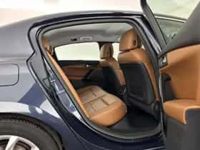 Peugeot 508 (2013) thumbnail 12