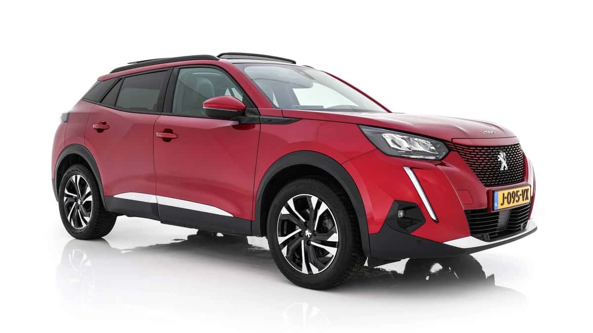 Peugeot e-2008 (2020) — foto 1