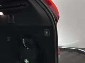 Volvo XC90 (2019) thumbnail 28