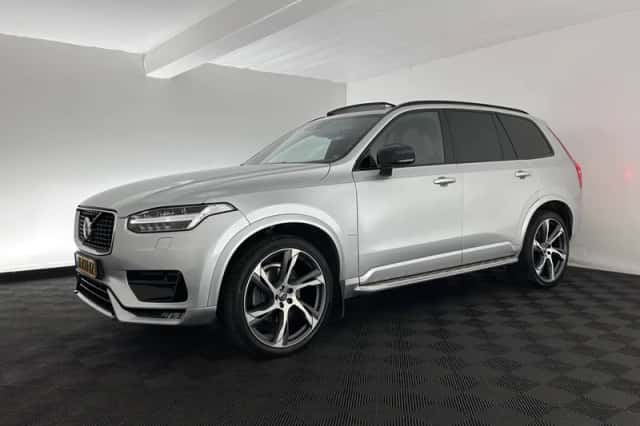 Volvo XC90 (2019) thumbnail 4