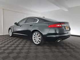 Jaguar XF (2008) thumbnail 4