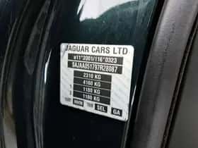 Jaguar XF (2008) thumbnail 36