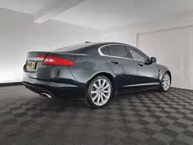 Jaguar XF (2008) thumbnail 6