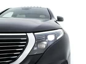 Mercedes-Benz EQC (2020) thumbnail 33