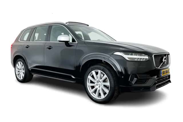 Volvo XC90 (2015) thumbnail 1