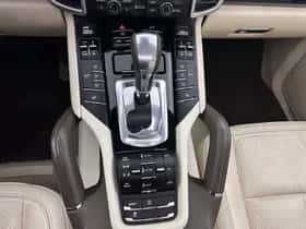 Porsche Cayenne (2014) thumbnail 17