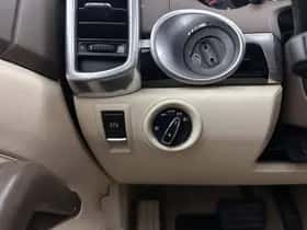 Porsche Cayenne (2014) thumbnail 20