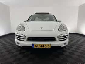 Porsche Cayenne (2014) thumbnail 3