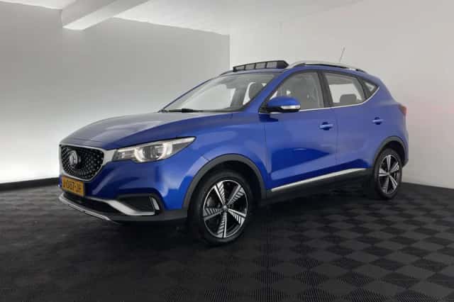 MG Zs ev (2020) thumbnail 4