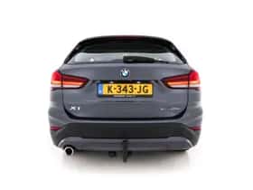 BMW X1 (2021) thumbnail 6