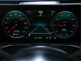 Mercedes-Benz EQC (2019) thumbnail 21