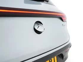 Mercedes-Benz EQC (2019) thumbnail 34