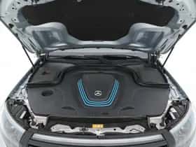 Mercedes-Benz EQC (2019) thumbnail 37