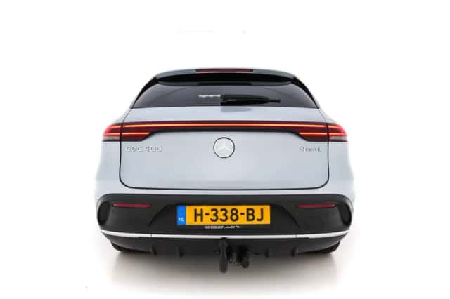 Mercedes-Benz EQC (2019) thumbnail 6
