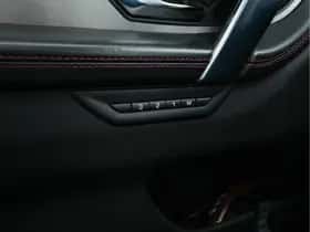 Land Rover Discovery Sport (2022) thumbnail 25
