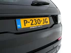 Land Rover Discovery Sport (2022) thumbnail 32