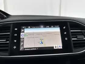 Peugeot 308 (2015) thumbnail 12