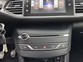 Peugeot 308 (2015) thumbnail 15