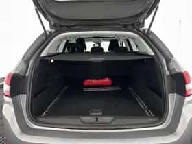 Peugeot 308 (2015) thumbnail 10
