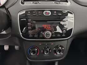 Fiat Punto (2015) thumbnail 14