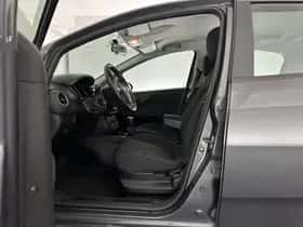 Fiat Punto (2015) thumbnail 9