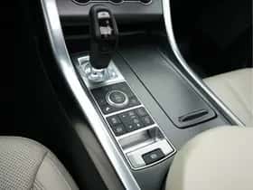 Land Rover Range Rover Sport (2015) thumbnail 14