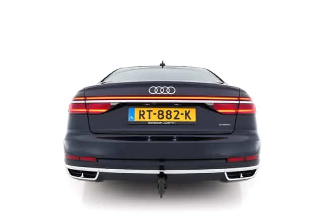 Audi A8 (2018) thumbnail 6