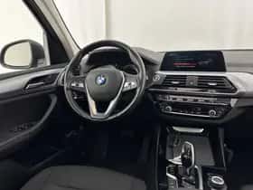 BMW X3 (2021) thumbnail 9