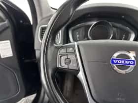 Volvo V60 (2014) thumbnail 18