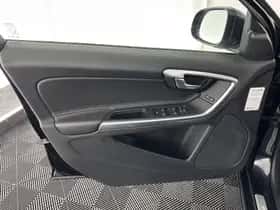 Volvo V60 (2014) thumbnail 20