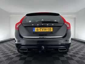 Volvo V60 (2014) thumbnail 5