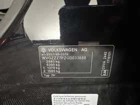 Volkswagen Touareg (2016) thumbnail 26