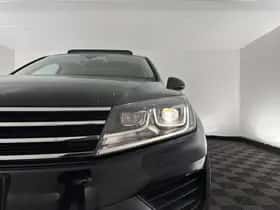Volkswagen Touareg (2016) thumbnail 28