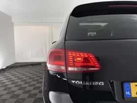 Volkswagen Touareg (2016) thumbnail 29