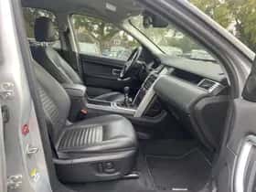 Land Rover Discovery Sport (2016) thumbnail 11