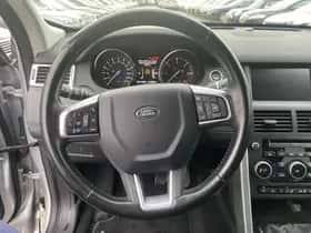 Land Rover Discovery Sport (2016) thumbnail 16