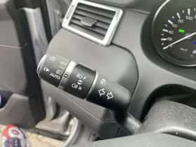 Land Rover Discovery Sport (2016) thumbnail 19