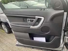 Land Rover Discovery Sport (2016) thumbnail 21
