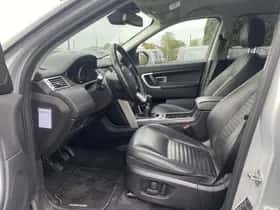 Land Rover Discovery Sport (2016) thumbnail 8