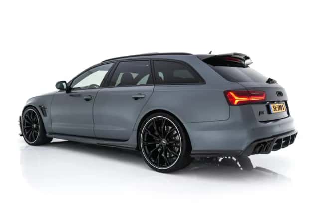Audi RS6 (2017) thumbnail 5