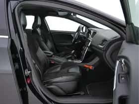 Volvo V40 thumbnail 12